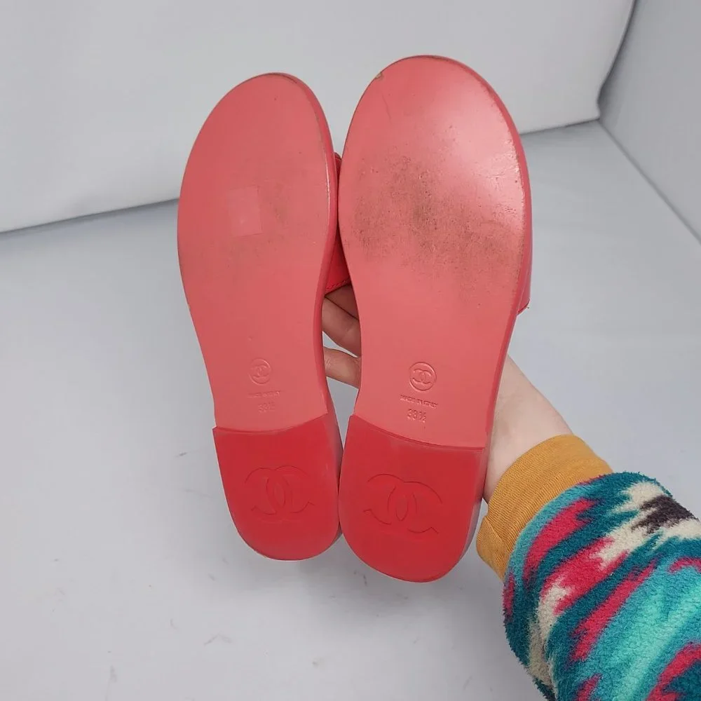 Chanel Cambon Mules RED CC Flat Slip on Sandals - Picture 3 of 9